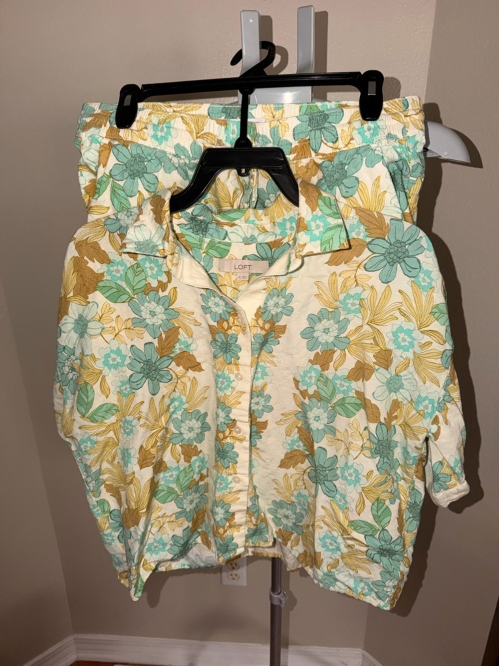 Linen Floral Blouse & Shorts Set Matching Outfit